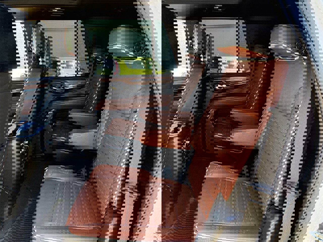 Used 2023 GMC Yukon Denali Ultimate image 27