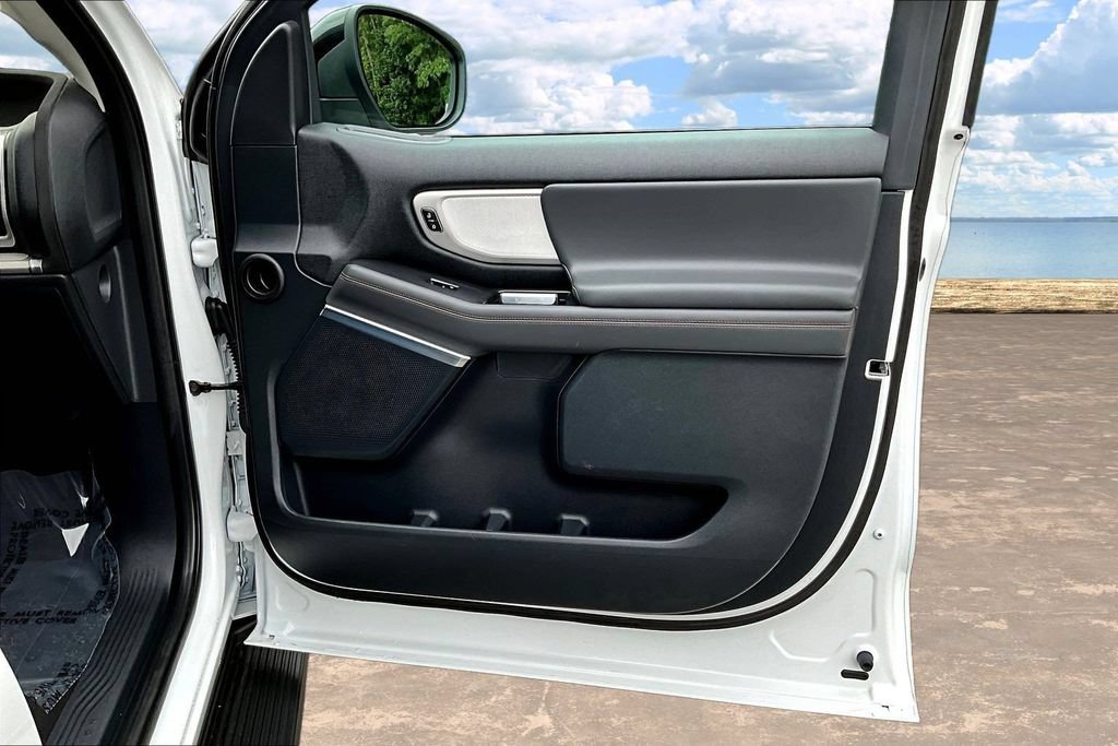 Certified 2025 Ford Expedition Active RWD image 31