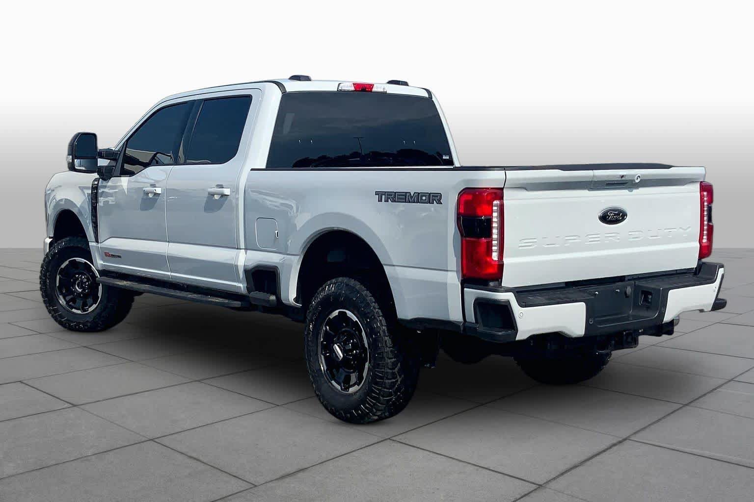 Certified 2026 Ford F250 XLT w/ XLT Premium Package AWD/4WD image 12