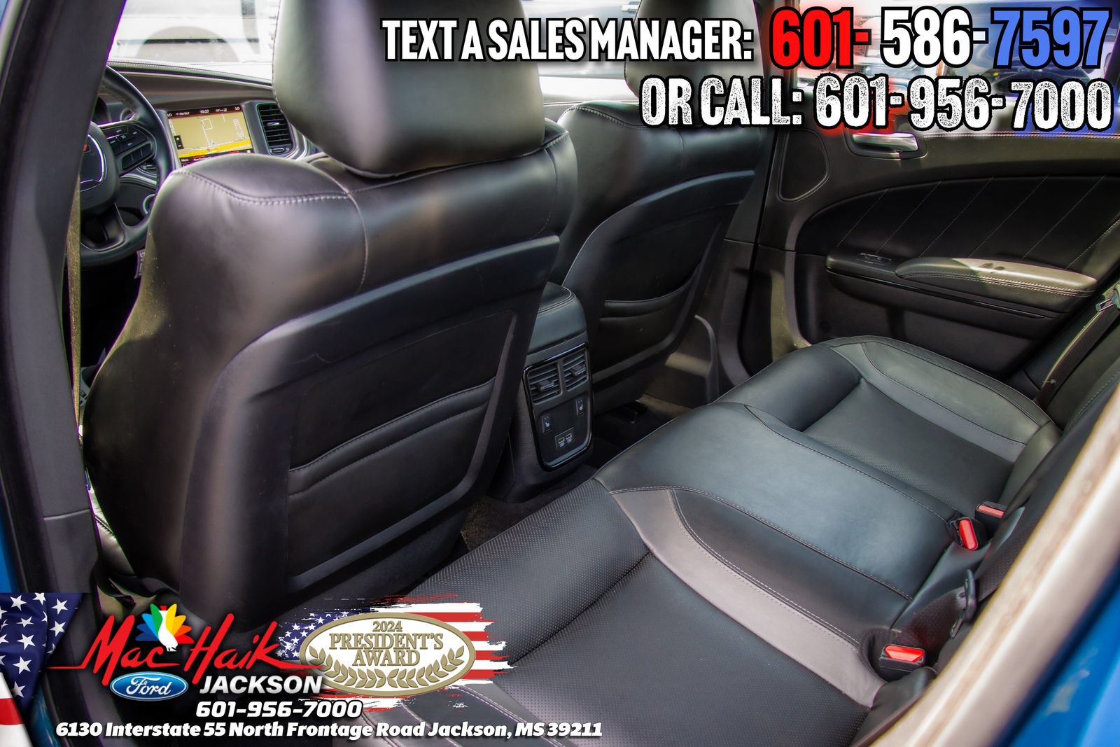 Used 2022 Dodge Charger SXT w/ Plus Group RWD image 11