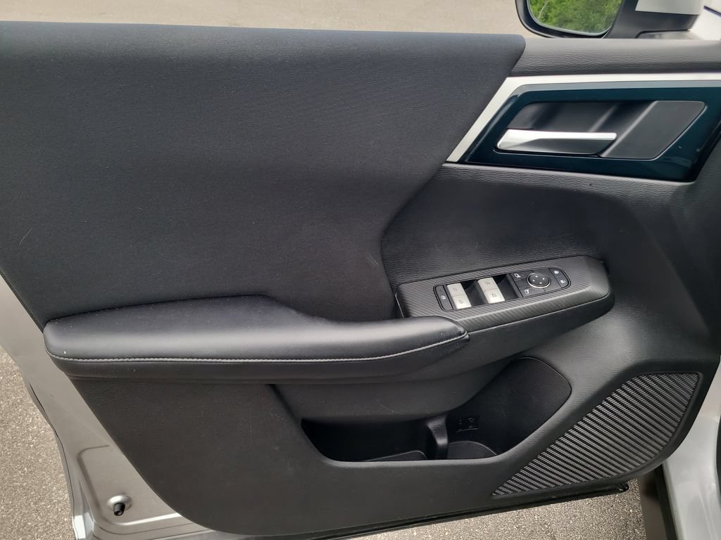 Used 2022 Mitsubishi Outlander ES FWD image 13