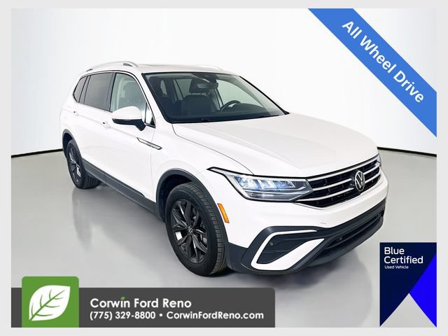 Used 2023 Volkswagen Tiguan SE w/ Panoramic Sunroof Package AWD/4WD image 1
