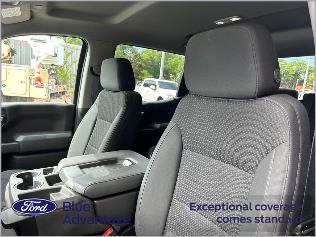 Used 2022 Chevrolet Silverado 1500 Custom w/ LPO, Dark Essentials Package image 11