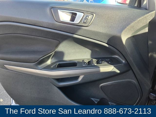 Certified 2018 Ford EcoSport SE w/ SE Convenience Package image 27