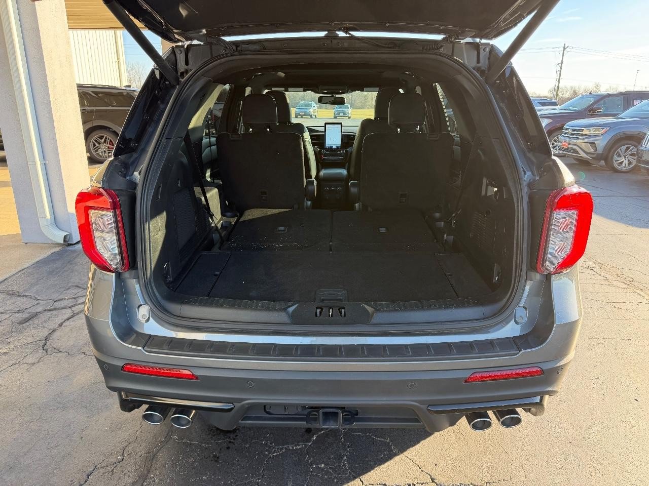 Certified 2023 Ford Explorer ST w/ Equipment Group 401A AWD/4WD image 5