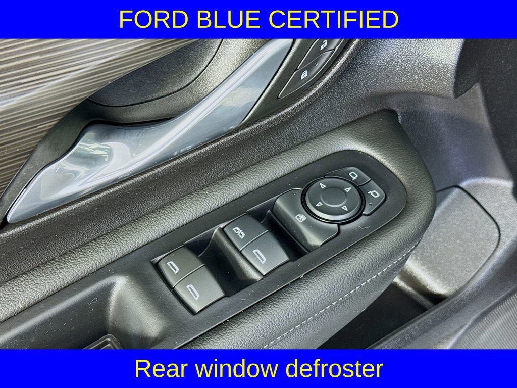 Used 2024 GMC Terrain SLE w/ Driver Convenience Package image 17