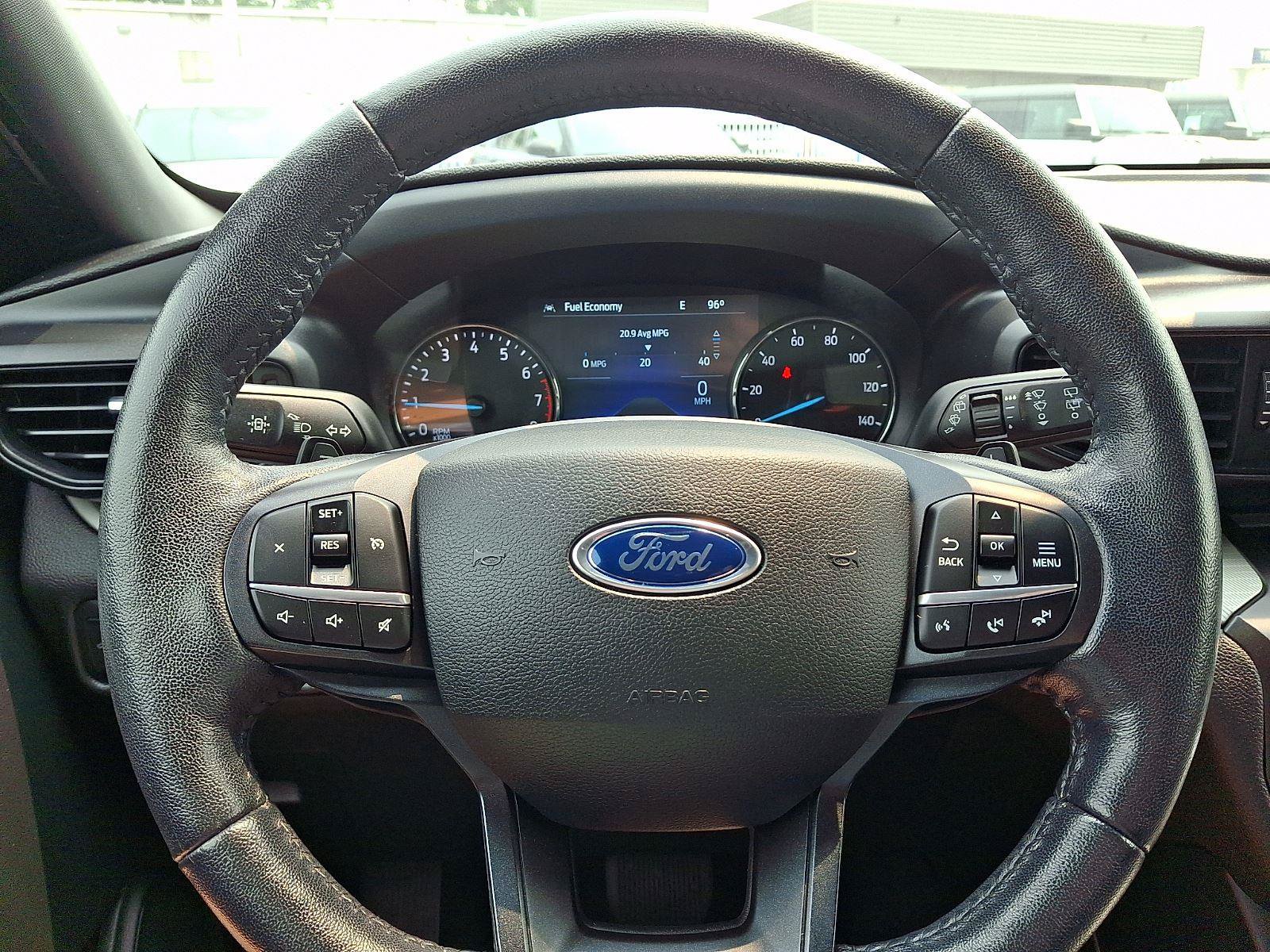 Certified 2020 Ford Explorer XLT w/ Comfort Package AWD/4WD image 18