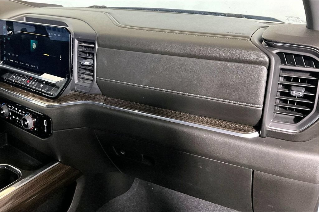 Used 2023 Chevrolet Silverado 1500 RST w/ Convenience Package II AWD/4WD image 12