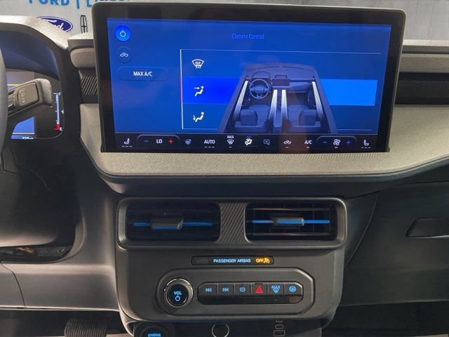 Certified 2026 Ford Maverick XLT w/ XLT Luxury Package AWD/4WD image 17