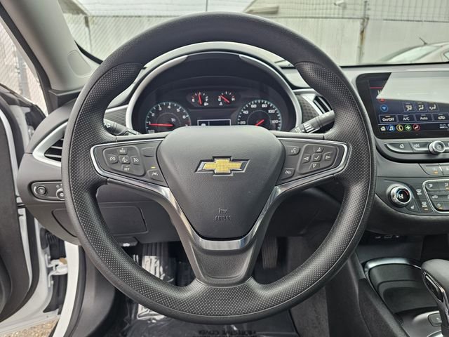 Used 2024 Chevrolet Malibu LT image 24