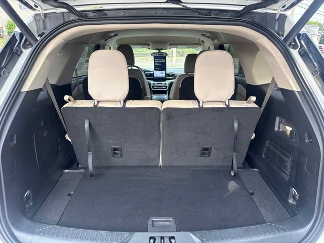 Certified 2023 Ford Explorer XLT w/ Equipment Group 202A AWD/4WD image 42