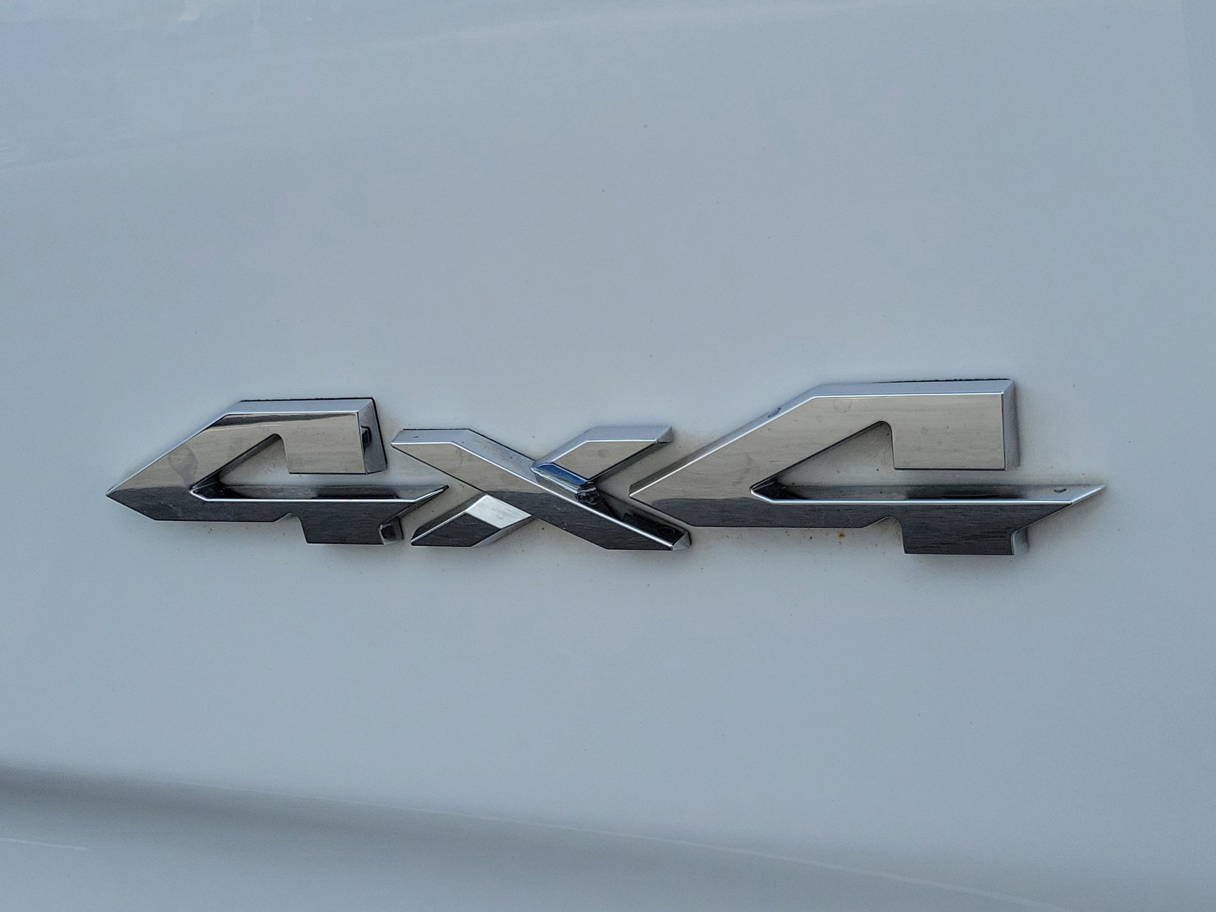 Used 2021 RAM 1500 Laramie w/ Sport Appearance Package AWD/4WD image 8