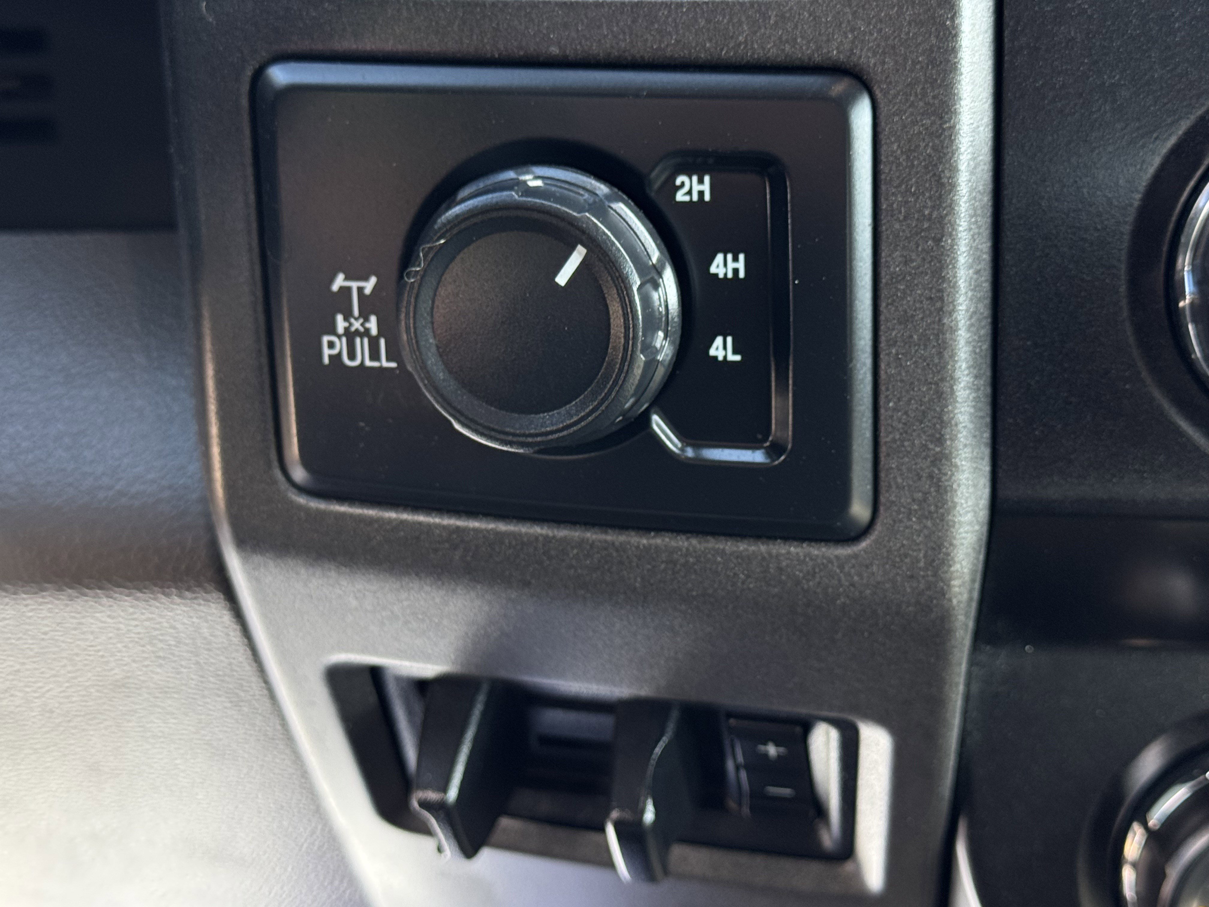 Certified 2022 Ford F250 XL w/ STX Appearance Package image 22