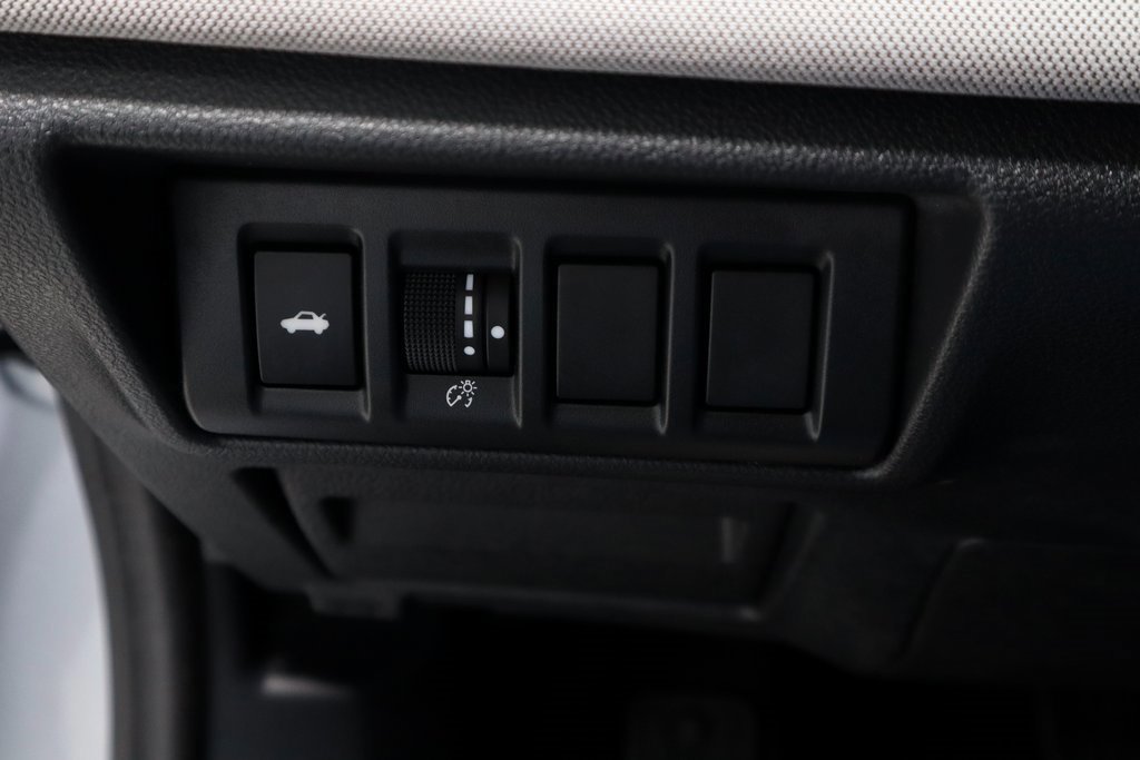 Used 2020 Subaru Legacy Premium image 27