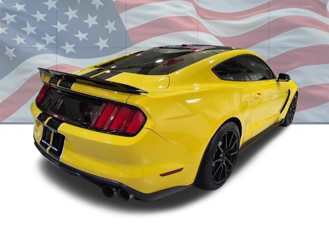 Certified 2017 Ford Mustang Shelby GT350 RWD image 5