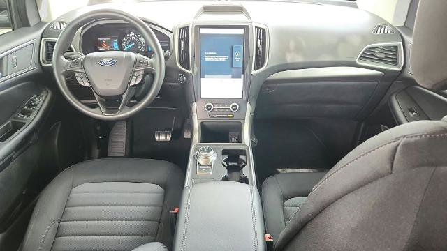 Certified 2023 Ford Edge SE w/ Black Appearance Package AWD/4WD image 25