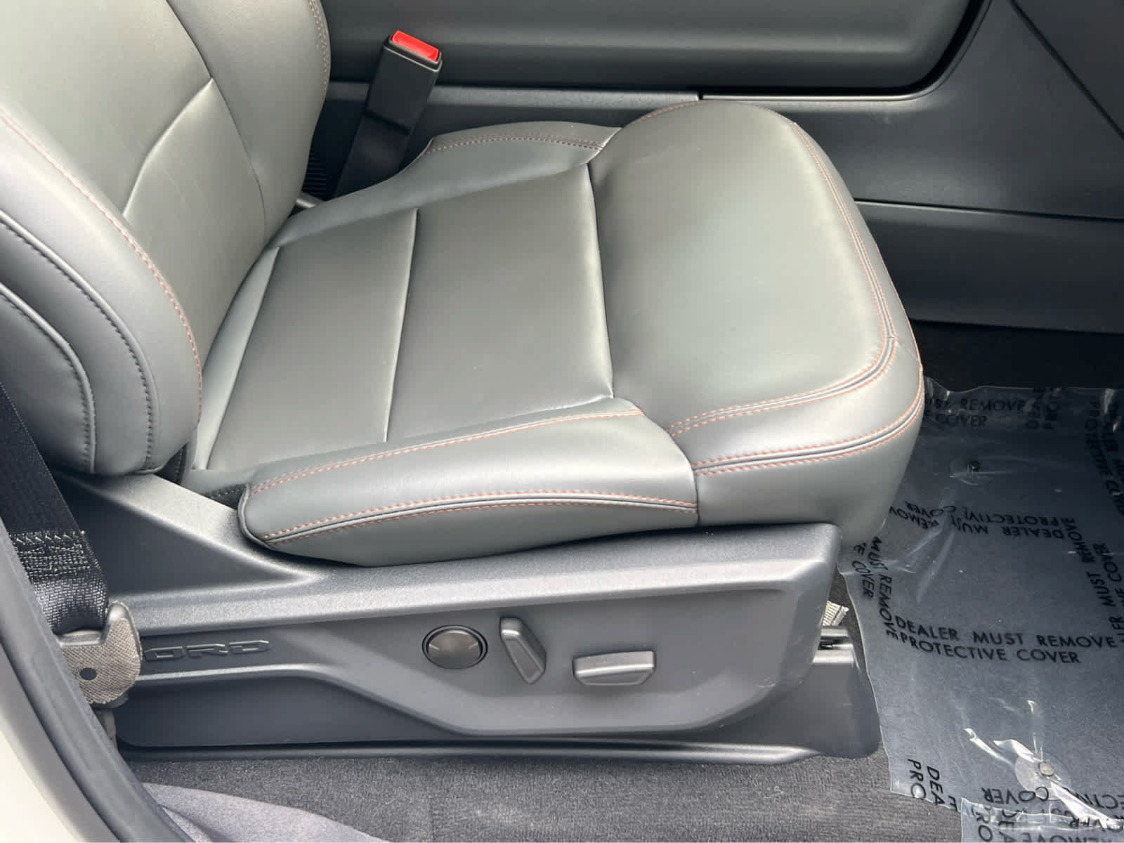 Certified 2025 Ford Expedition Active AWD/4WD image 18