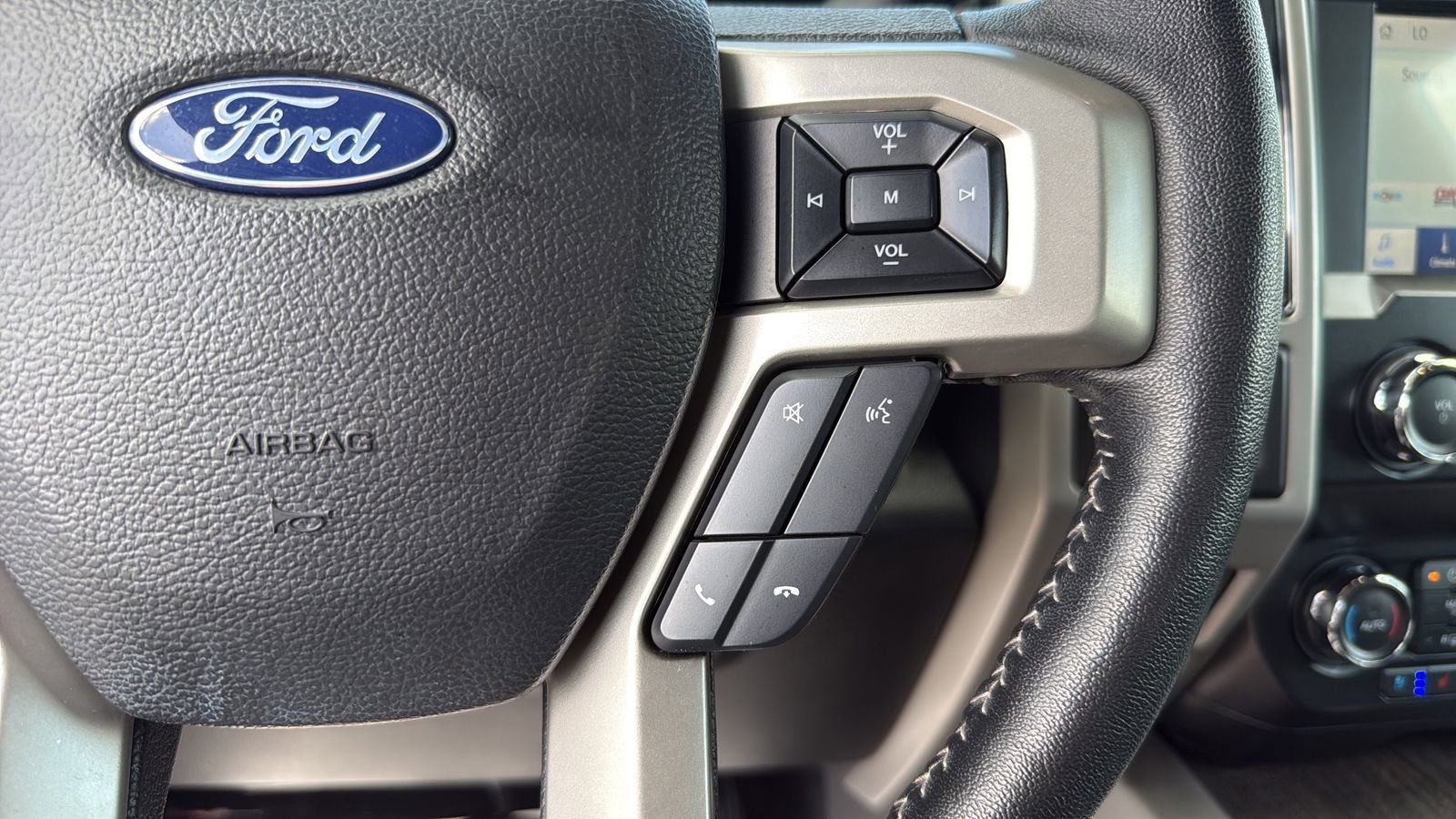 Certified 2020 Ford F250 Lariat AWD/4WD image 14