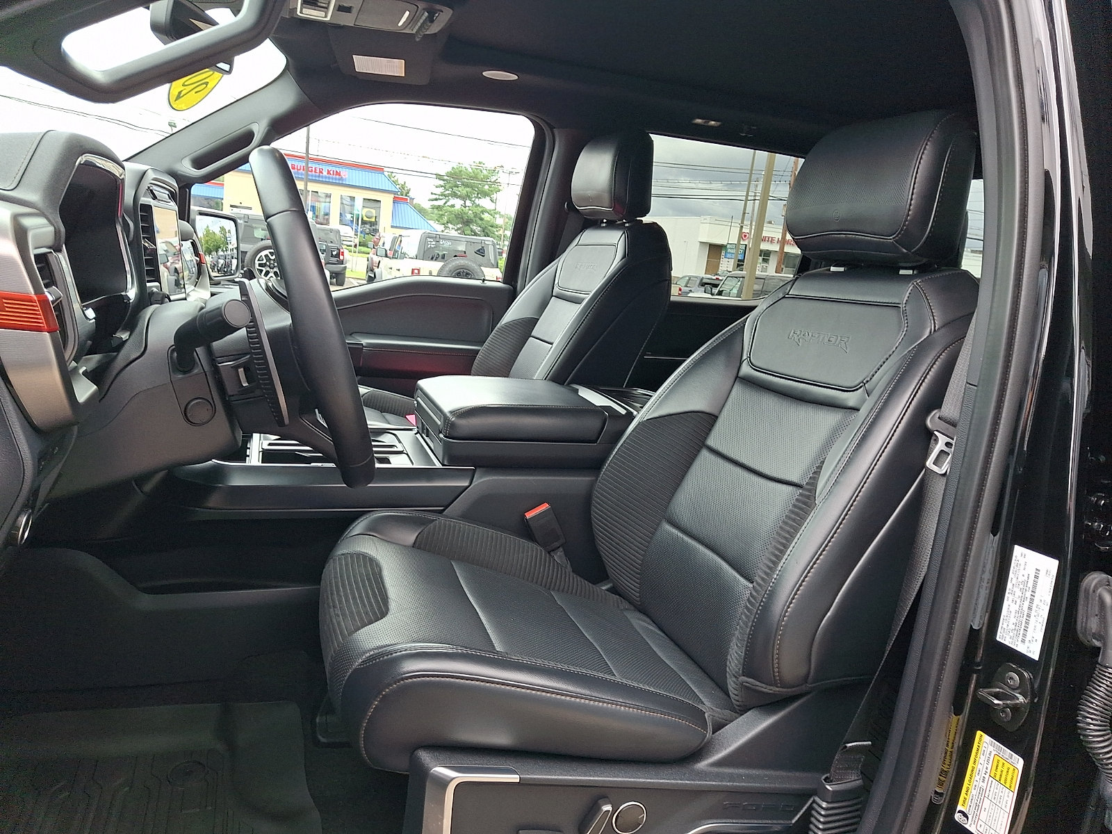 Certified 2022 Ford F150 Raptor w/ Equipment Group 801A High AWD/4WD image 15