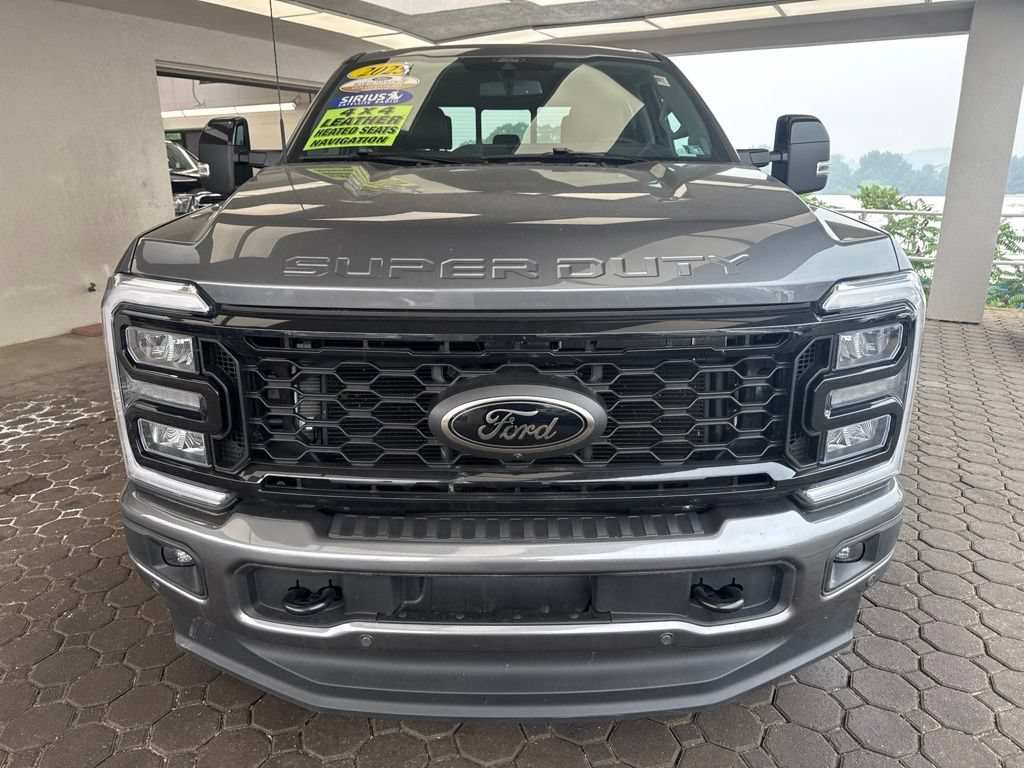 Certified 2025 Ford F350 Lariat w/ Lariat Ultimate Package AWD/4WD image 2
