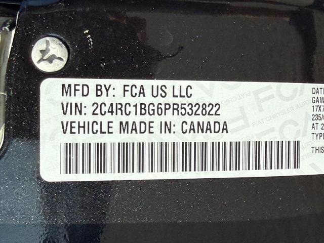 Used 2023 Chrysler Pacifica Touring-L FWD image 27