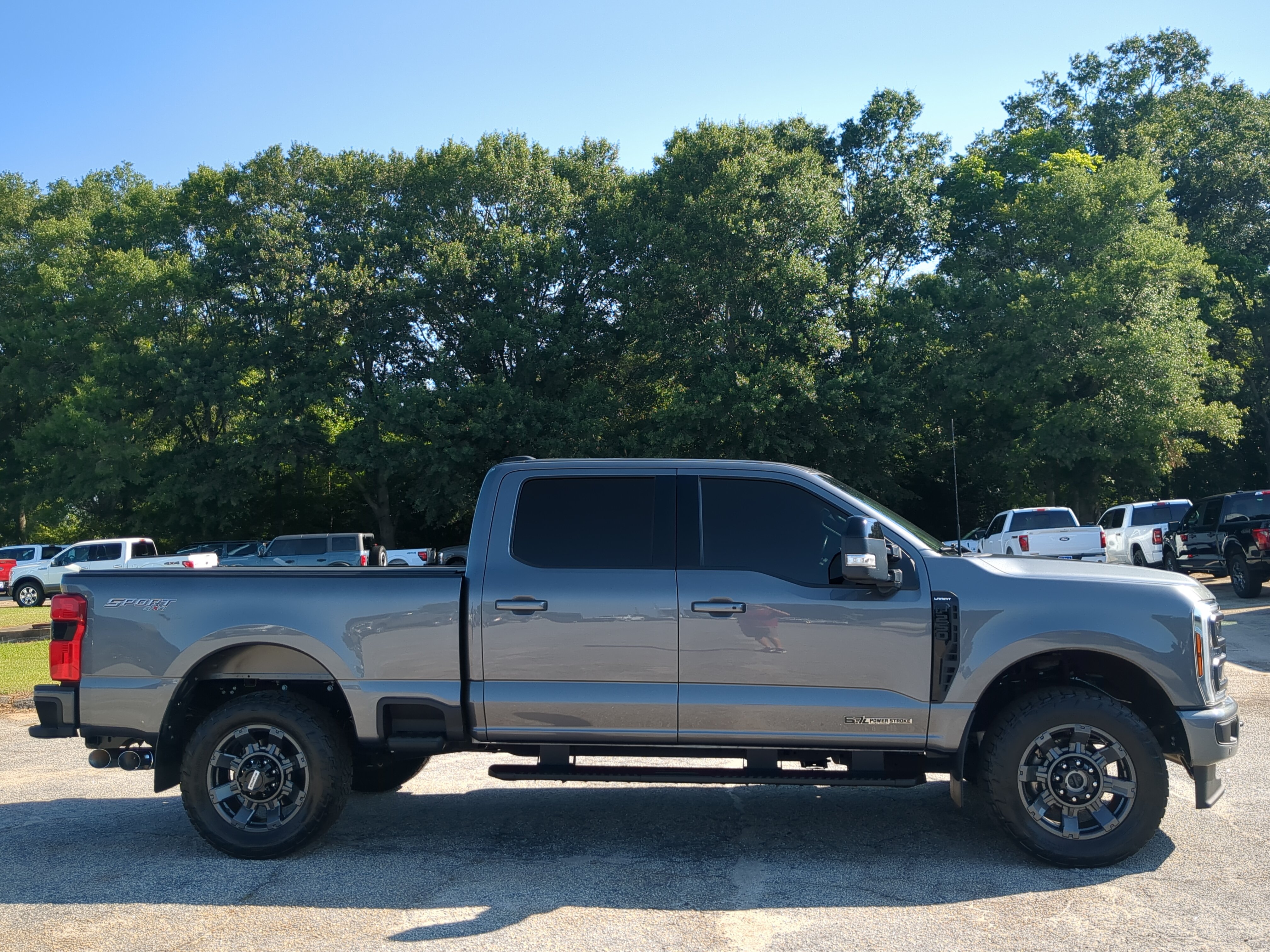 Certified 2024 Ford F250 Lariat w/ Lariat Ultimate Package AWD/4WD image 2