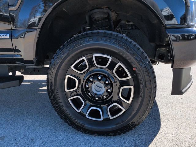 Certified 2022 Ford F250 Lariat w/ Black Appearance Package image 11