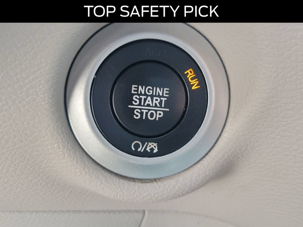 Used 2019 Chrysler Pacifica Touring-L FWD image 27