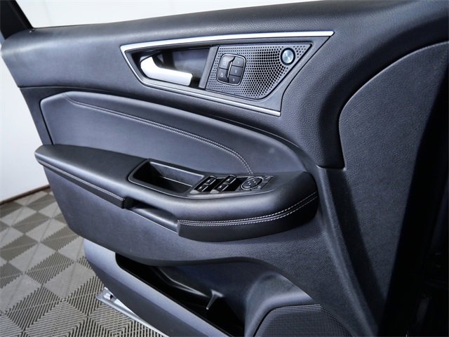 Certified 2022 Ford Edge Titanium w/ Equipment Group 301A image 24