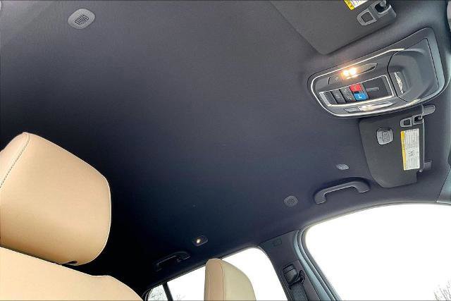 Used 2024 Jeep Grand Cherokee Limited image 21