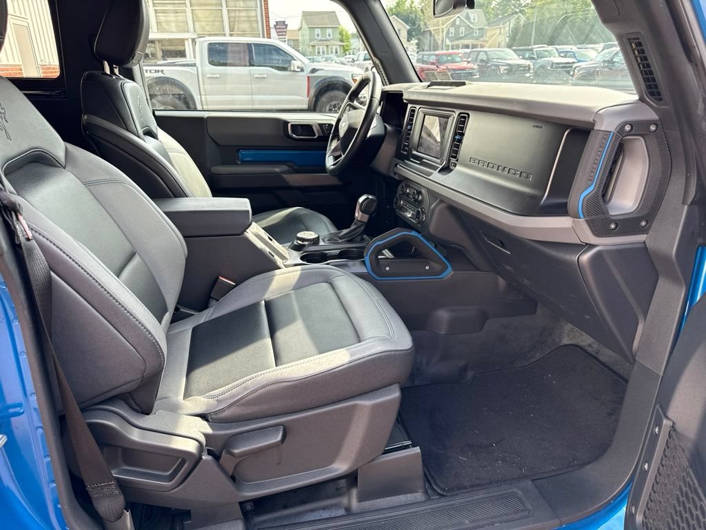 Certified 2022 Ford Bronco Black Diamond AWD/4WD image 11