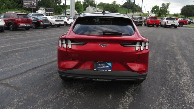 Certified 2021 Ford Mustang Mach-E Select w/ Comfort/Appearance Package image 4