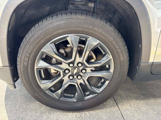 Used 2019 Chevrolet Traverse RS w/ LPO, Floor Liner Package FWD image 4