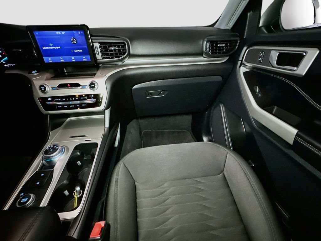 Certified 2021 Ford Explorer XLT AWD/4WD image 29