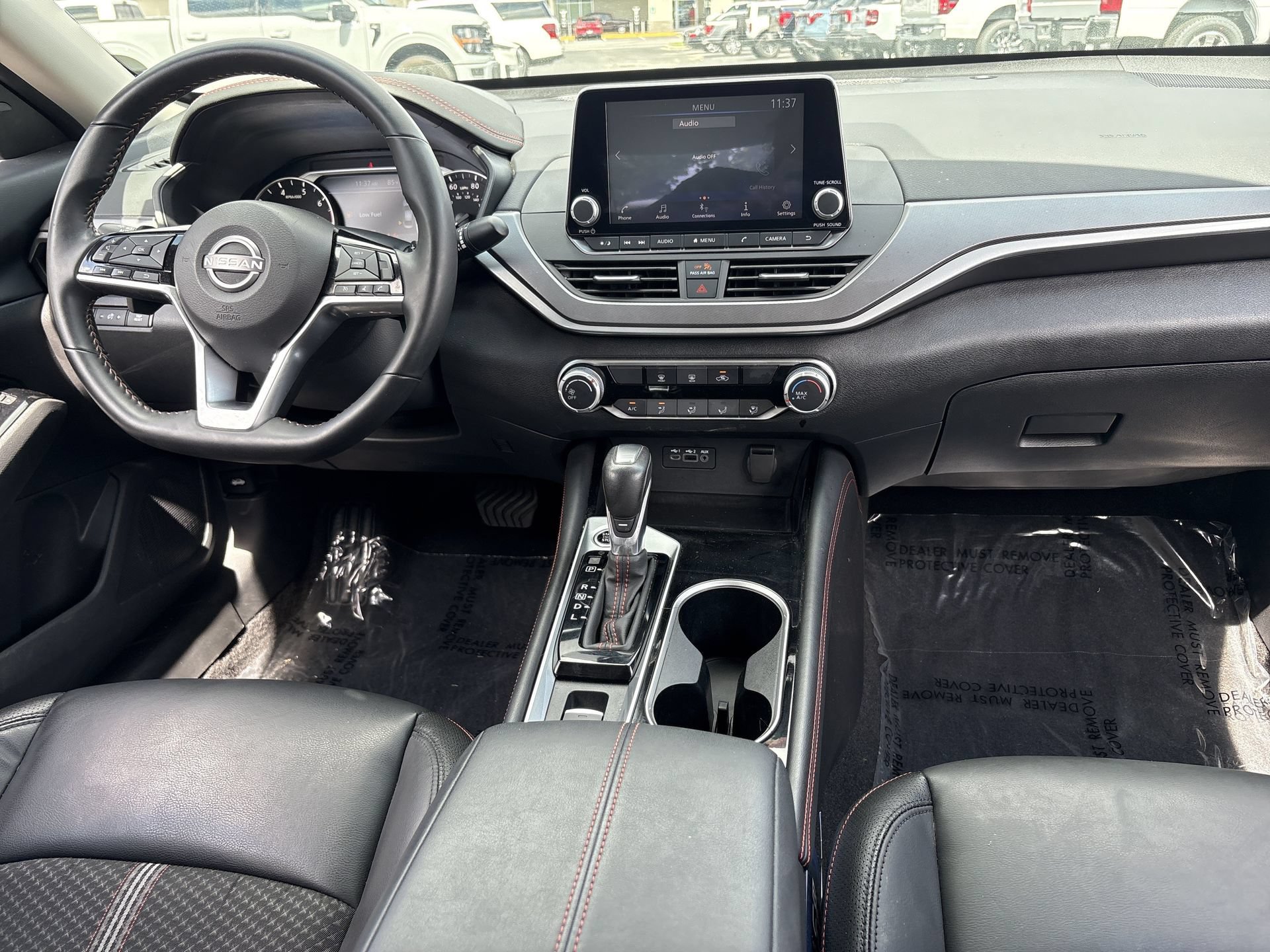 Used 2025 Nissan Altima 2.5 SR AWD/4WD image 3