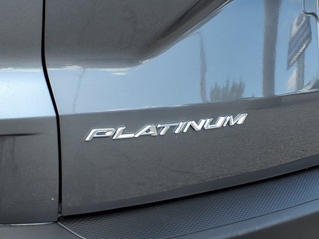 Certified 2024 Ford Escape Platinum w/ Premium Technology Package AWD/4WD image 24