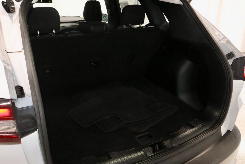 Certified 2025 Ford Escape Active image 12