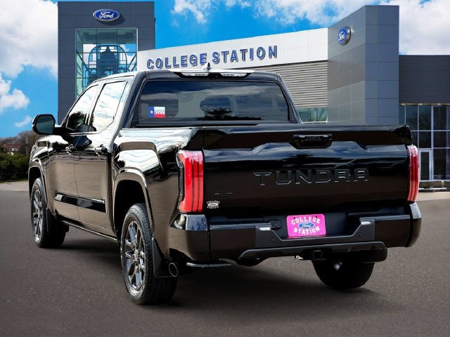 Used 2024 Toyota Tundra Platinum AWD/4WD image 5