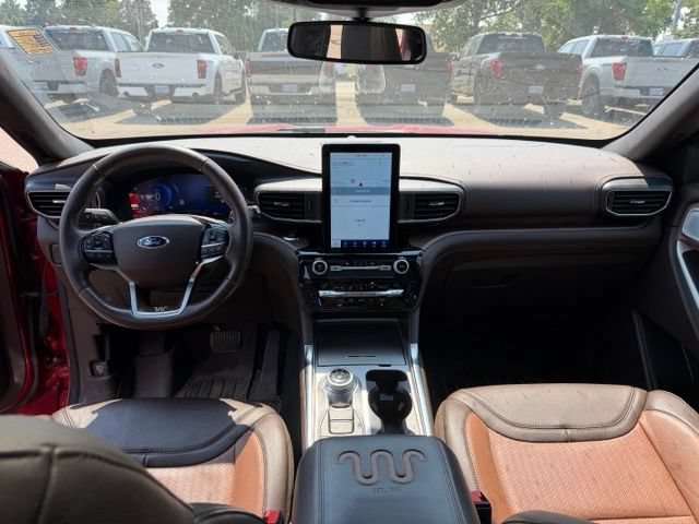 Certified 2021 Ford Explorer King Ranch w/ Premium Technology Package AWD/4WD image 2