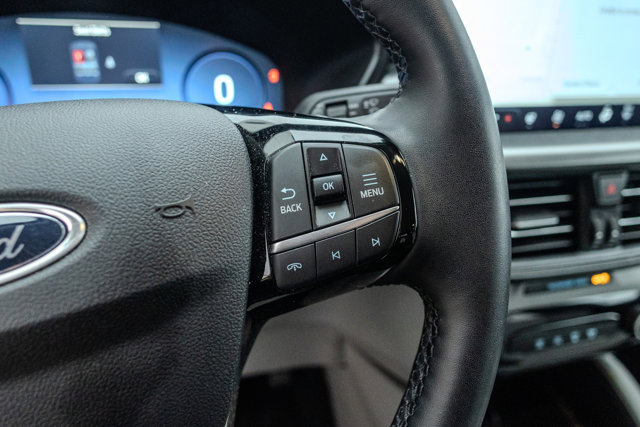 Certified 2025 Ford Escape Active w/ Active Premium Tech Pack image 17