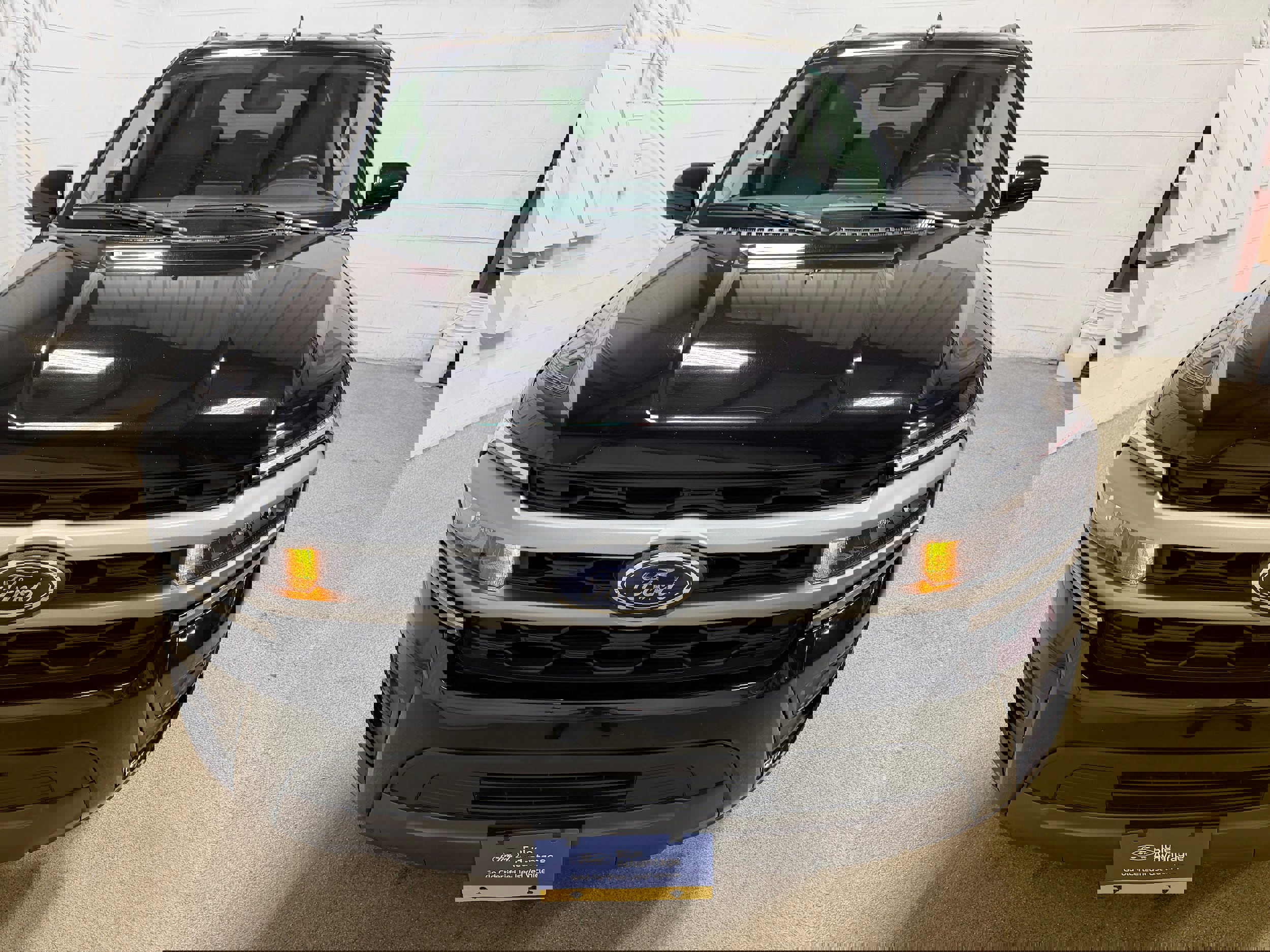 Certified 2024 Ford Expedition XLT image 10