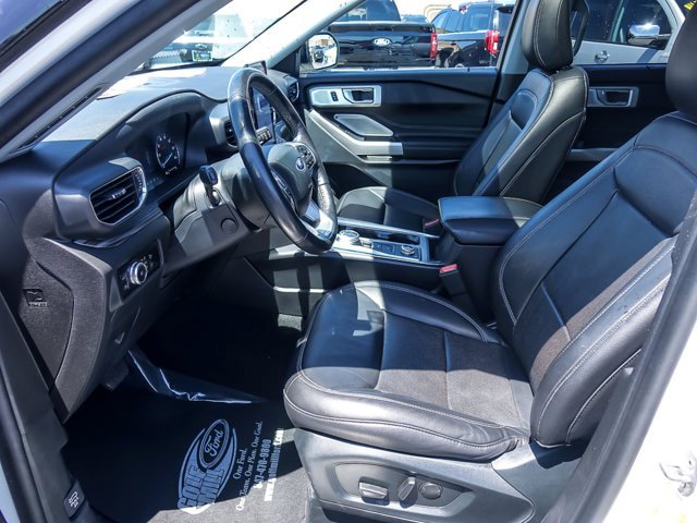 Certified 2023 Ford Explorer Limited w/ Hybrid Equipment Group 310A AWD/4WD image 7