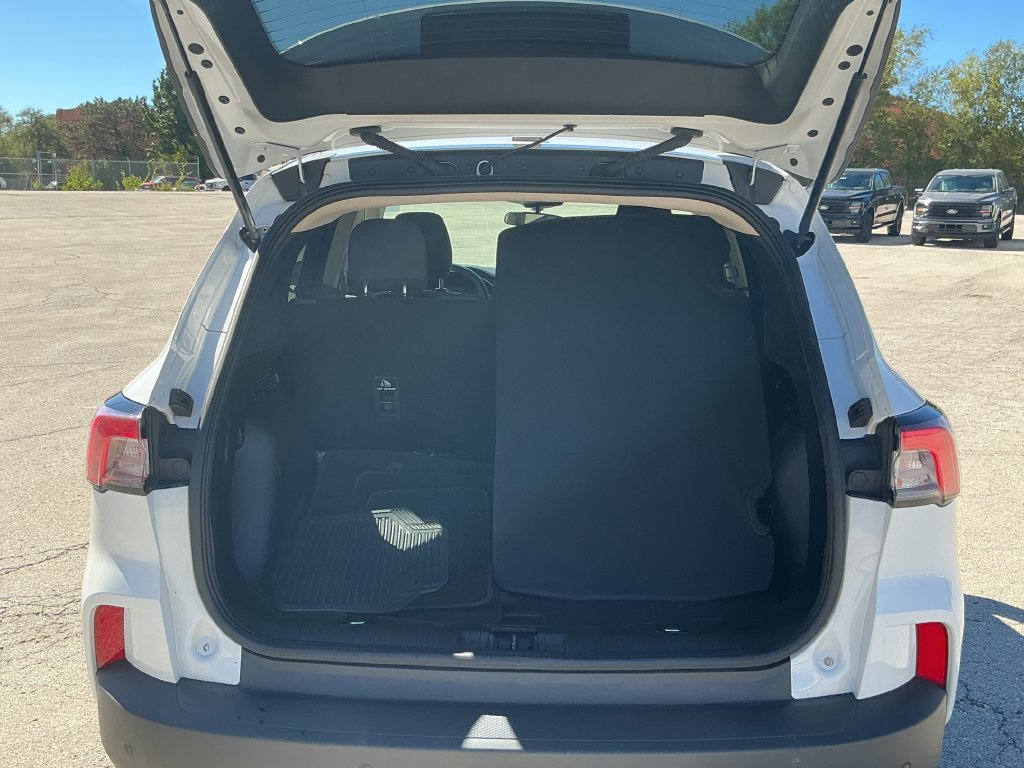 Certified 2020 Ford Escape SE AWD/4WD image 15