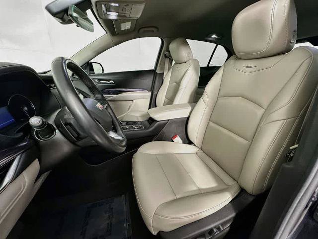 Used 2023 Cadillac XT4 Luxury FWD image 12