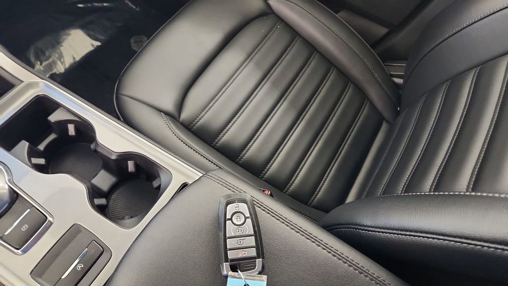 Certified 2023 Ford Edge SEL w/ Convenience Package image 20