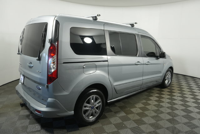 Certified 2022 Ford Transit Connect XLT w/ Trailer Tow Package FWD image 3
