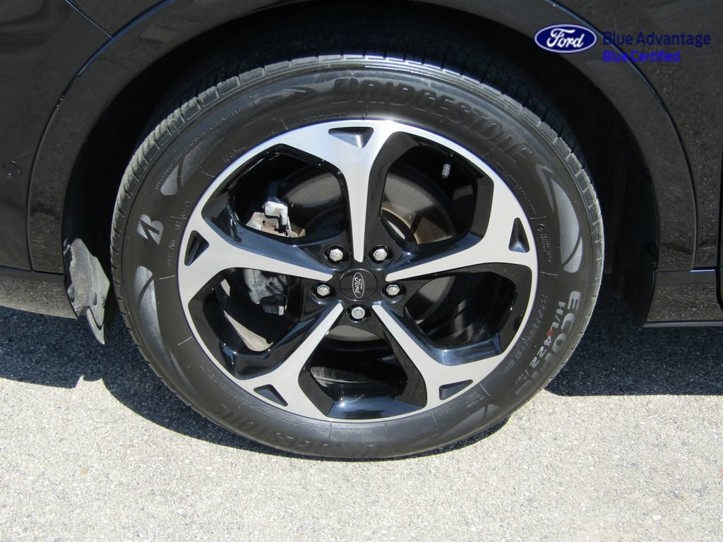 Certified 2023 Ford Escape ST-Line Elite w/ Premium Technology Package AWD/4WD image 14