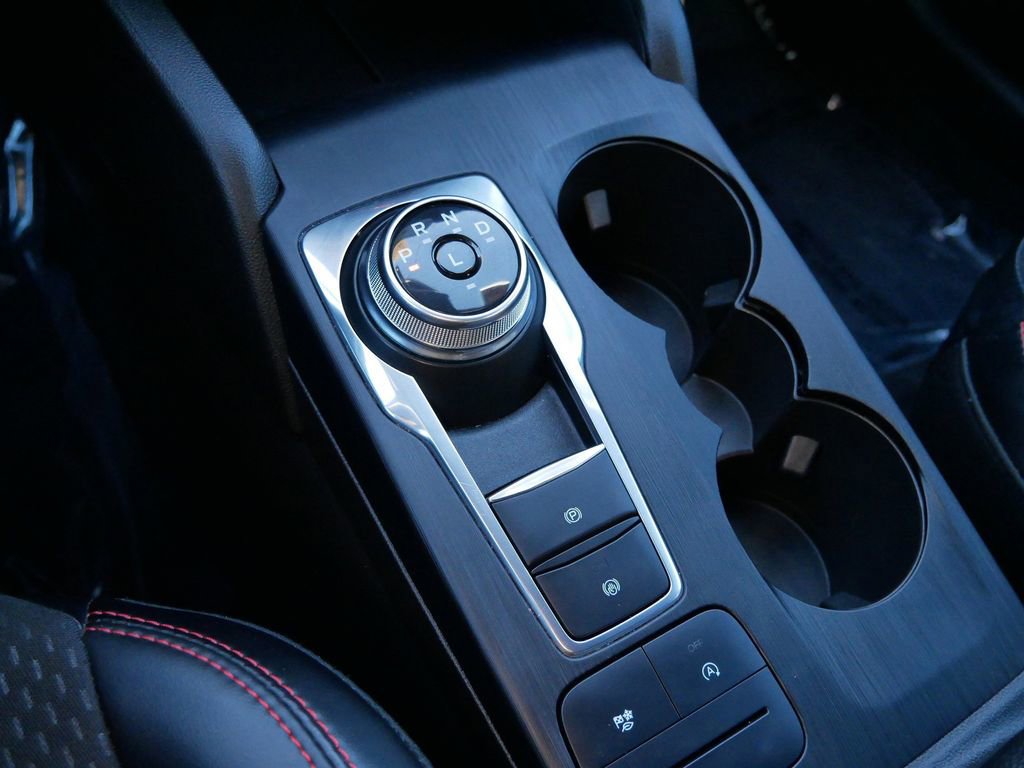 Certified 2025 Ford Escape ST-Line AWD/4WD image 22