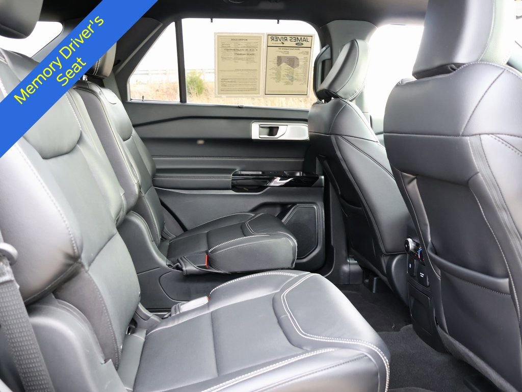 Certified 2024 Ford Explorer ST w/ Equipment Group 401A image 13
