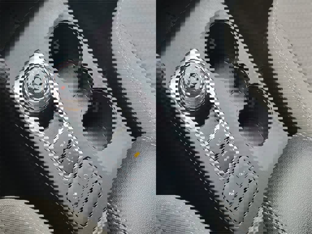 Certified 2022 Ford Escape SE w/ Convenience Package image 20